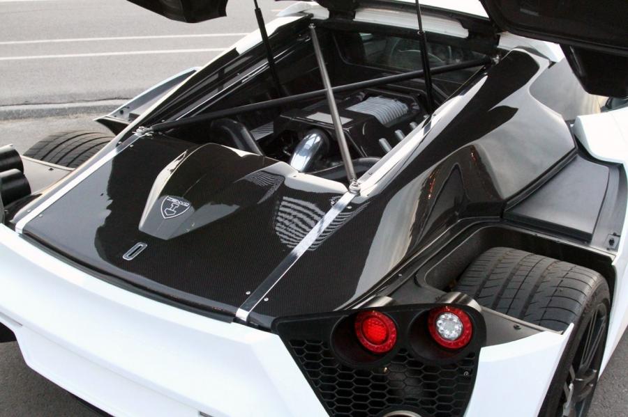Моторный отсек Zenvo ST1 2009 года  (фото 52 из 75)